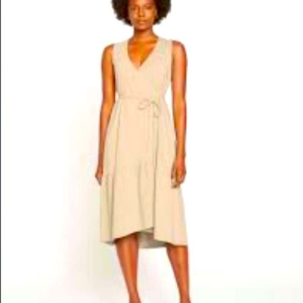 XXS = size 6/8 NWT Universal Standard tiered twirl jersey wrap dress - khaki